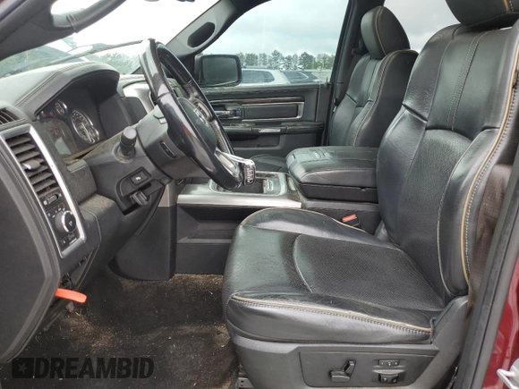 2018 Ram 1500 Limited z VIN 1C6RR7PT3JS113301, wystawiony jako Copart lot #58790365 z przebiegiem 260 970 mil mil oraz Czysty tytuł • Clean title. Historia ofert i sprzedaży dostępna na DreamBid. Obrazek 7.