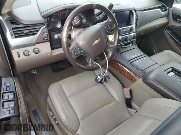 2019 Chevrolet Suburban Premier with VIN 1GNSKJKCXKR154480, listed as a Copart auction lot 77226834 with 24,683 mi miles and Non Repairable. Bid and sale history available at DreamBid. Image 8.