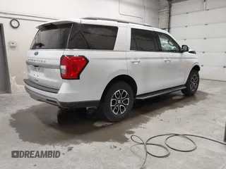 2023 Ford Expedition XLT with VIN 1FMJU1J83PEA51200, listed as a IAAI auction lot 42309932 with 43,965 mi miles and . Bid and sale history available at DreamBid. Image 4.