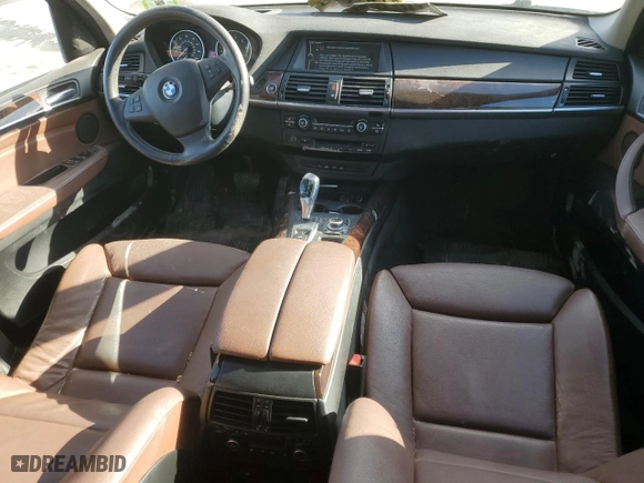 2011 BMW X5 35i with VIN 5UXZV4C59BL741688, listed as a Copart auction lot 44701875 with 90,788 mi miles and Salvage Title. Bid and sale history available at carsss.com. Image 8.