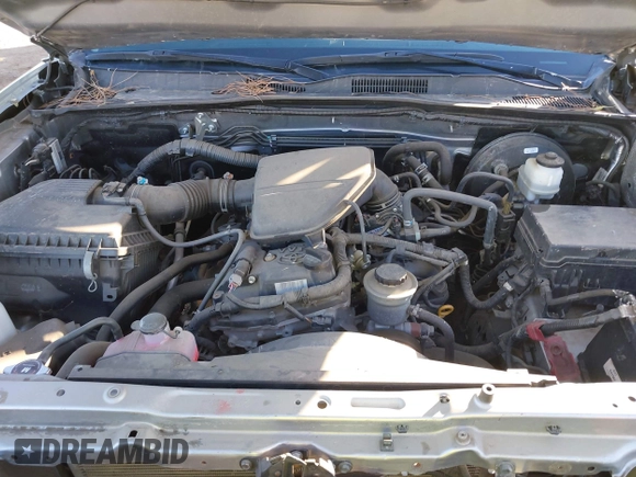 2016 Toyota Tacoma SR5 with VIN 5TFAX5GN7GX068344, listed as a IAAI auction lot 41337672 with 51,914 mi miles. Bid and sale history available at carsss.com. Image 10.