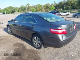 2007 Toyota Camry CE with VIN 4T1BE46K77U147361, listed as a IAAI auction lot 41918501 with 267,924 mi miles. Bid and sale history available at carsss.com. Image 3.