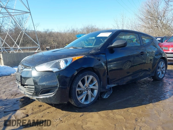 2016 Hyundai Veloster z VIN KMHTC6AD1GU262391, wystawiony jako IAAI lot #41649087 z przebiegiem 96 104 mil mil oraz . Historia ofert i sprzedaży dostępna na DreamBid. Obrazek 6.