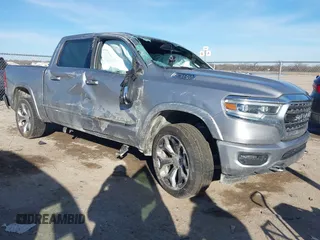 2020 Ram 1500 Limited with VIN 1C6SRFHT9LN418071, listed as a IAAI auction lot 41351897 with 1 mi miles. Bid and sale history available at carsss.com. Image 1.