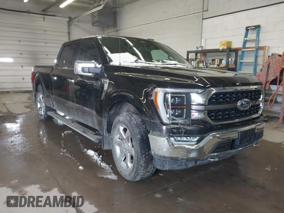 2021 Ford F-150 XL with VIN 1FTFW1E8XMFA47553, listed as a IAAI auction lot 41496255 with 83,711 mi miles. Bid and sale history available at carsss.com. Image 1.