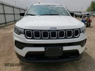 2024 Jeep Compass Sport z VIN 3C4NJDAN6RT163210, wystawiony jako Copart lot #51369215 z przebiegiem 13 575 mil mil oraz Szkoda całkowita • Salvage title. Historia ofert i sprzedaży dostępna na DreamBid. Obrazek 11.
