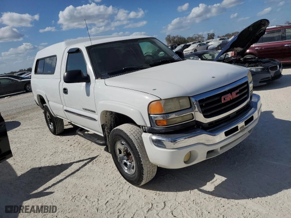 2006 GMC Sierra 2500HD Work Truck with VIN 1GTHC24U46E100066, listed as a Copart auction lot 76745734 with 97,670 mi miles and Clean Title. Bid and sale history available at carsss.com. Image 4.
