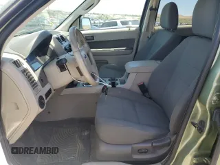 2009 Ford Escape Hybrid with VIN 1FMCU59319KA06852, listed as a Copart auction lot 61405975 with 273,931 mi miles and Salvage title. Bid and sale history available at DreamBid. Image 7.