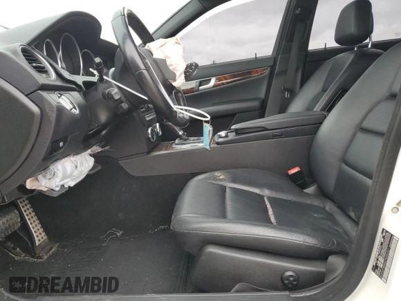 2012 Mercedes-Benz C 300 Sport with VIN WDDGF8BB5CR206561, listed as a Copart auction lot 51361165 with 97,539 mi miles and Salvage Title. Bid and sale history available at DreamBid. Image 7.