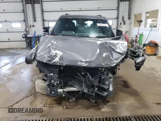 2024 Jeep Grand Cherokee Limited with VIN 1C4RJKBG9R8542707, listed as a Copart auction lot 64881255 with 6,889 mi miles and Non repairable. Bid and sale history available at DreamBid. Image 5.