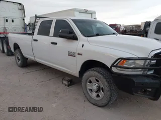2018 Ram 2500 Tradesman с VIN 3C6UR5HJ6JG425275, выставлен на аукционе IAAI как лот 42430241 с пробегом 152 367 миль миль и . История ставок и продаж доступна на DreamBid. Изображение 1.