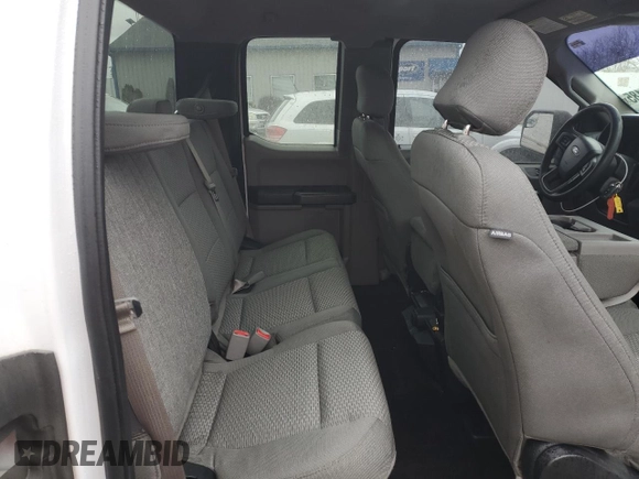 2016 Ford F-150 XL с VIN 1FTFX1CF2GKF86047, выставлен на аукционе Copart как лот 47616185 с пробегом 133 771 миль миль и На запчасти • Non repairable. История ставок и продаж доступна на DreamBid. Изображение 10.