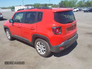 2016 Jeep Renegade Latitude with VIN ZACCJABTXGPC53077, listed as a IAAI auction lot 42134081 with 30,191 mi miles and . Bid and sale history available at carsss.com. Image 3.