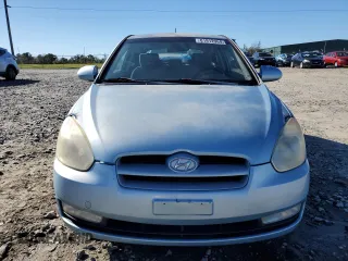 2009 Hyundai Accent Auto SE with VIN KMHCN36CX9U129737, listed as a Copart auction lot 81912964 with 136,936 mi miles and Salvage Title. Bid and sale history available at carsss.com. Image 5.