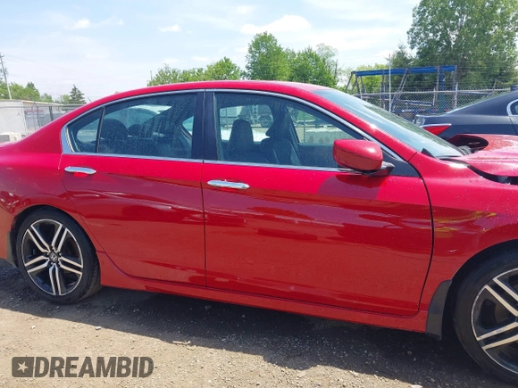 2016 Honda Accord Sport z VIN 1HGCR2F52GA029426, wystawiony jako IAAI lot #42268457 z przebiegiem 40 579 mil mil oraz . Historia ofert i sprzedaży dostępna na DreamBid. Obrazek 14.