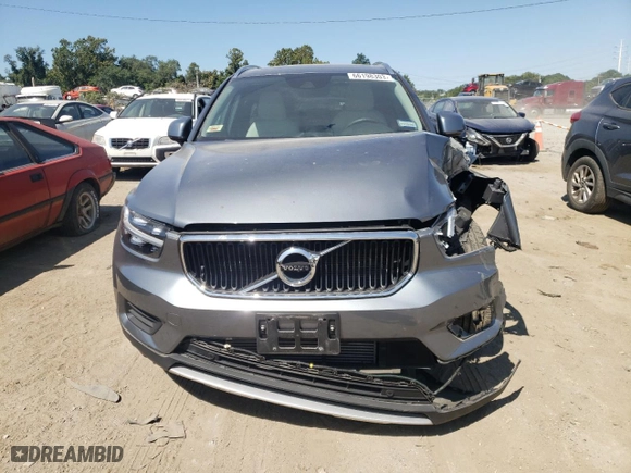 2019 Volvo XC40 Momentum with VIN YV4162UK3K2131387, listed as a Copart auction lot 66198303 with 13,032 mi miles. Bid and sale history available at carsss.com. Image 5.