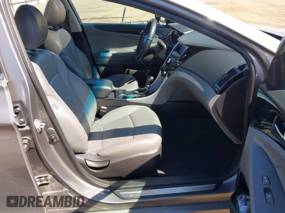 2011 Hyundai Sonata Limited with VIN 5NPEC4AC0BH084727, listed as a IAAI auction lot 42082958 with 146,223 mi miles and . Bid and sale history available at DreamBid. Image 5.