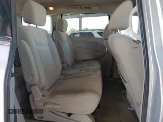 2016 Nissan Quest SV z VIN JN8AE2KP9G9153157, wystawiony jako Copart lot #52781125 z przebiegiem 131 276 mil mil oraz Szkoda całkowita • Salvage title. Historia ofert i sprzedaży dostępna na DreamBid. Obrazek 11.