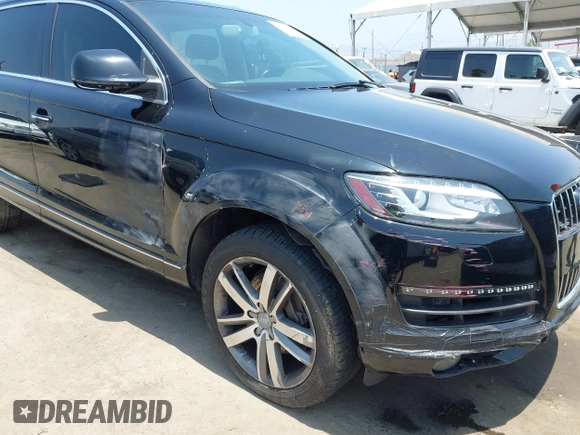 2015 Audi Q7 Premium Plus with VIN WA1LGAFE4FD030339, listed as a IAAI auction lot 42369240 with 86,482 mi miles and . Bid and sale history available at DreamBid. Image 6.