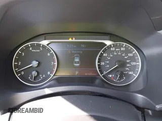 2023 Nissan Altima SR z VIN 1N4BL4CV6PN423635, wystawiony jako IAAI lot #42280027 z przebiegiem 21 193 mil mil oraz . Historia ofert i sprzedaży dostępna na DreamBid. Obrazek 7.