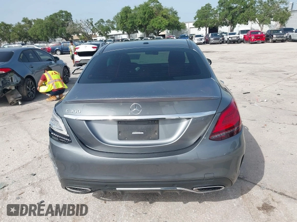 2019 Mercedes-Benz C 300 with VIN 55SWF8DB2KU302234, listed as a IAAI auction lot 42439409 with 99,907 mi miles and . Bid and sale history available at DreamBid. Image 16.