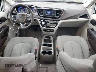 2017 Chrysler Pacifica Touring with VIN 2C4RC1DG8HR695034, listed as a Copart auction lot 55077695 with 113,430 mi miles and Salvage Title. Bid and sale history available at DreamBid. Image 8.
