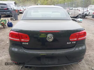 2014 Volkswagen Eos Komfort with VIN WVWBW8AH2EV001719, listed as a IAAI auction lot 42080290 with 105,661 mi miles and . Bid and sale history available at DreamBid. Image 16.