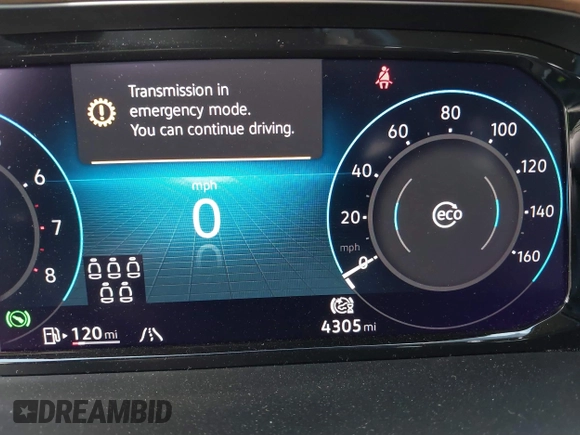 2024 Volkswagen Atlas SE with VIN 1V2LR2CA7RC553936, listed as a IAAI auction lot 40662181 with 4,305 mi miles and . Bid and sale history available at DreamBid. Image 7.