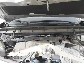 2021 Toyota Highlander L with VIN 5TDZZRAH4MS070514, listed as a IAAI auction lot 41810925 with 60,950 mi miles and . Bid and sale history available at DreamBid. Image 10.