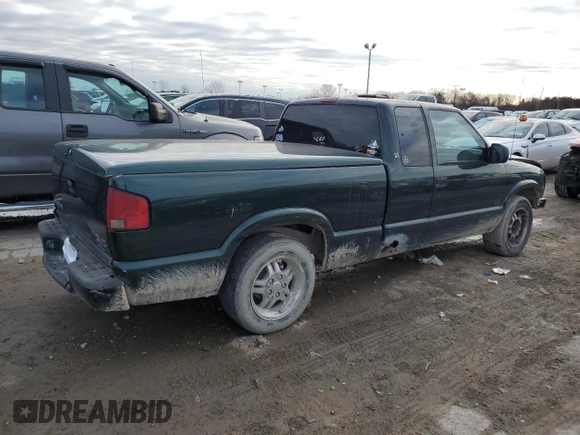 2001 GMC Sonoma SLS 1SG z VIN 1GTCS19W318247147, wystawiony jako Copart lot #83135464 z przebiegiem 292 056 mil mil oraz Szkody całkowita. Historia ofert i sprzedaży dostępna na DreamBid. Obrazek 3.