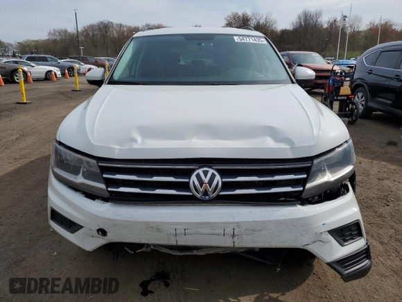 2019 Volkswagen Tiguan S with VIN 3VV0B7AX7KM106090, listed as a Copart auction lot 54771435 with 101,711 mi miles and Salvage title. Bid and sale history available at DreamBid. Image 5.