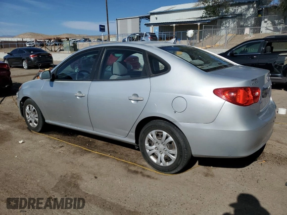 2010 Hyundai Elantra GLS z VIN KMHDU4AD7AU070518, wystawiony jako Copart lot #56536345 z przebiegiem 229 961 mil mil oraz Szkoda całkowita • Salvage title. Historia ofert i sprzedaży dostępna na DreamBid. Obrazek 2.