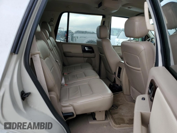 2006 Ford Expedition Limited with VIN 1FMFU19536LA84787, listed as a Copart auction lot 41453875 with 0 mi miles and Non Repairable. Bid and sale history available at carsss.com. Image 11.