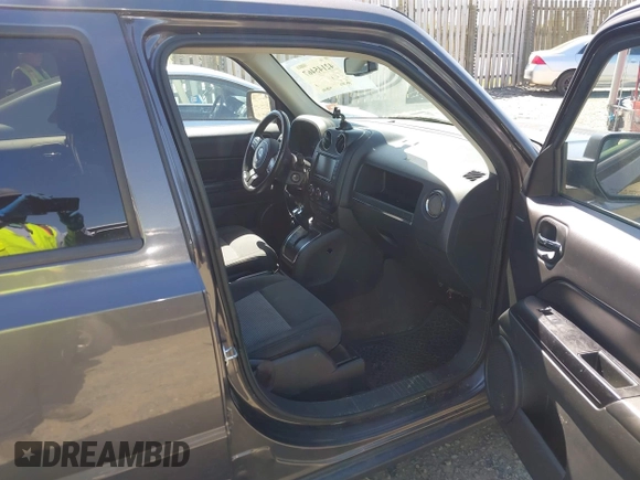 2017 Jeep Patriot High Altitude with VIN 1C4NJRFB8HD190411, listed as a IAAI auction lot 42145467 with 149,293 mi miles. Bid and sale history available at carsss.com. Image 5.