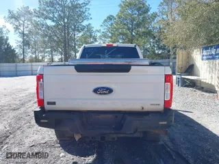 2017 Ford Super Duty F-250 SRW Lariat with VIN 1FT7W2B62HEE48815, listed as a IAAI auction lot 41736818 with 214,379 mi miles. Bid and sale history available at carsss.com. Image 16.