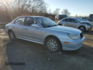 2002 Hyundai Sonata GLS with VIN KMHWF35H52A626032, listed as a Copart auction lot 86873644 with 169,614 mi miles and Salvage Title. Bid and sale history available at carsss.com. Image 4.