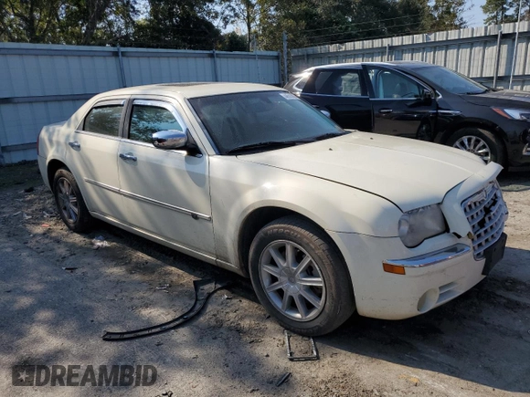 2009 Chrysler 300 с VIN 2C3LK63T89H513431, выставлен на аукционе Copart как лот 44543625 с пробегом 147 605 миль миль и Списание • Salvage title. История ставок и продаж доступна на DreamBid. Изображение 4.