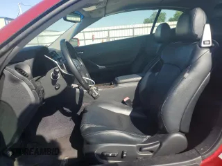 2013 Lexus IS 350 C z VIN JTHFE2C26D2509815, wystawiony jako Copart lot #55062445 z przebiegiem 169 972 mil mil oraz Szkoda całkowita • Salvage title. Historia ofert i sprzedaży dostępna na DreamBid. Obrazek 7.