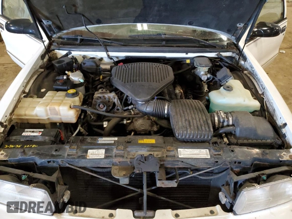 1996 Chevrolet Caprice 1SA Special Value z VIN 1G1BL52W3TR164138, wystawiony jako Copart lot #51371145 z przebiegiem 217 857 mil mil oraz Czysty tytuł • Clean title. Historia ofert i sprzedaży dostępna na DreamBid. Obrazek 13.