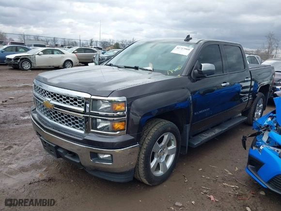 2015 Chevrolet Silverado 1500 LT with VIN 3GCUKREC5FG115913, listed as a IAAI auction lot 41727068 with NaN miles. Bid and sale history available at carsss.com. Image 2.