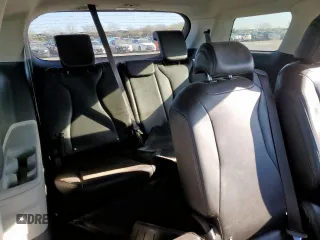 2022 Kia Carnival LX with VIN KNDNB4H38N6135995, listed as a Copart auction lot 50035195 with 113,867 mi miles and Clean Title. Bid and sale history available at carsss.com. Image 11.