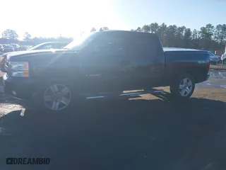 2008 Chevrolet Silverado 1500 LTZ with VIN 3GCEK13Y68G261227, listed as a IAAI auction lot 41524292 with 484,220 mi miles. Bid and sale history available at carsss.com. Image 14.