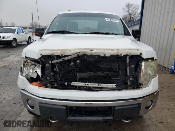 2014 Ford F-150 XL with VIN 1FTFX1EF2EFC92988, listed as a Copart auction lot 44261055 with 235,903 mi miles and Salvage title. Bid and sale history available at DreamBid. Image 5.