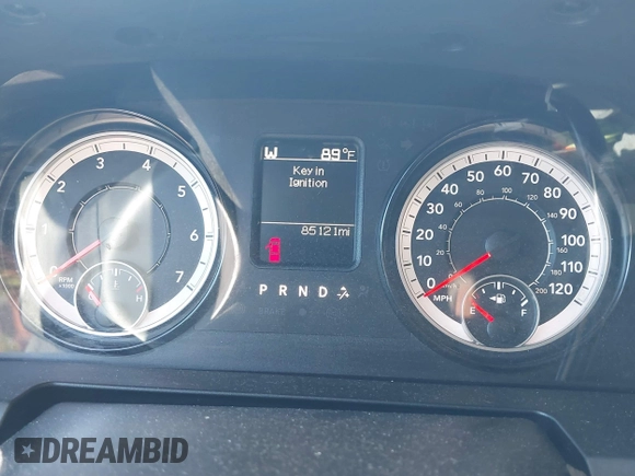2018 Ram 2500 Tradesman z VIN 3C6UR5CJ4JG275190, wystawiony jako IAAI lot #40623047 z przebiegiem 85 121 mil mil oraz . Historia ofert i sprzedaży dostępna na DreamBid. Obrazek 7.
