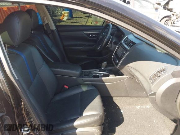 2018 Nissan Altima 2.5 SR with VIN 1N4AL3AP7JC276044, listed as a IAAI auction lot 41898554 with 103,329 mi miles. Bid and sale history available at carsss.com. Image 5.