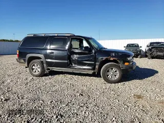 2003 Chevrolet Suburban Z71 with VIN 3GNFK16Z13G114628, listed as a Copart auction lot 73134894 with 414,628 mi miles and Non Repairable. Bid and sale history available at carsss.com. Image 12.