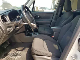 2020 Jeep Renegade Altitude with VIN ZACNJABB1LPL02416, listed as a Copart auction lot 57239765 with 102,631 mi miles and Clean title. Bid and sale history available at DreamBid. Image 7.