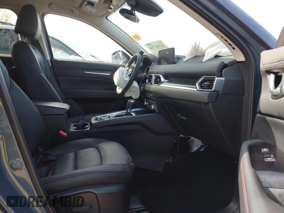 2024 Mazda CX-5 2.5 S Preferred Package with VIN JM3KFBCL9R0524759, listed as a IAAI auction lot 41941734 with 1 mi miles. Bid and sale history available at carsss.com. Image 5.