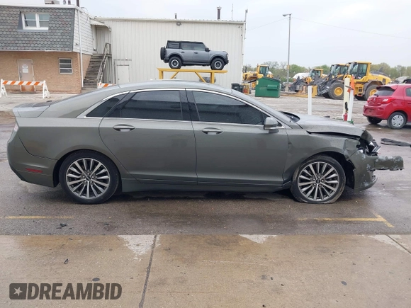 2017 Lincoln MKZ Hybrid Select с VIN 3LN6L5LU9HR601007, выставлен на аукционе IAAI как лот 42160568 с пробегом 108 131 миль миль и . История ставок и продаж доступна на DreamBid. Изображение 14.