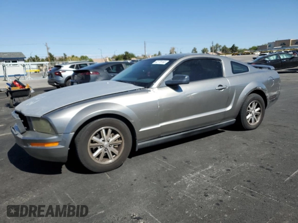 2008 Ford Mustang Deluxe with VIN 1ZVHT80N585136950, listed as a Copart auction lot 62778165 with 140,395 mi miles and Clean title. Bid and sale history available at DreamBid. Image 1.